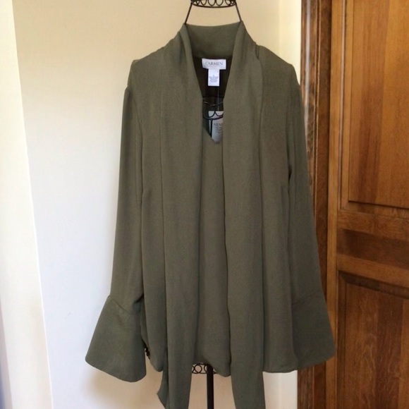 Carmen Marc Valvo Tops - Carmen Marc Valvo Green Tie neck shirt, Large, New